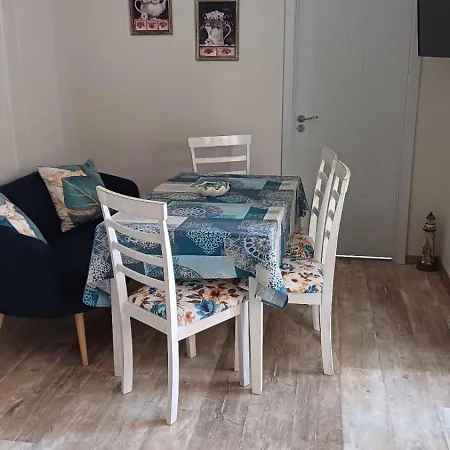 Апартамент Batoevi Созопол